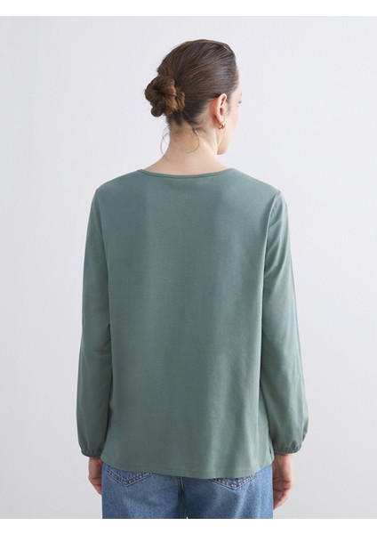 Yeni Sezon Bisiklet Yaka Dekoratif Dikiş Detaylı Bluz fırsatları