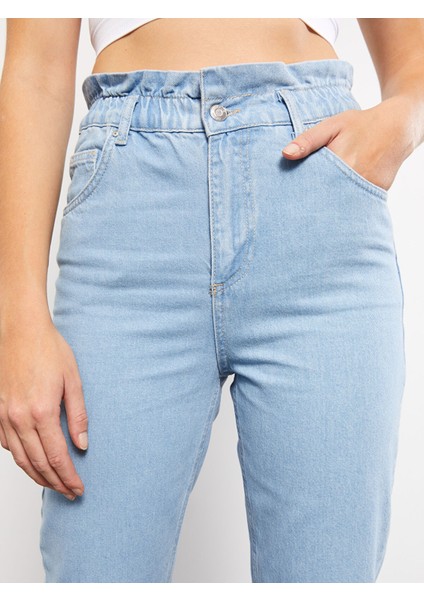 Yeni Sezon Kadın Mom Fit Düz Jean Pantolon modelleri