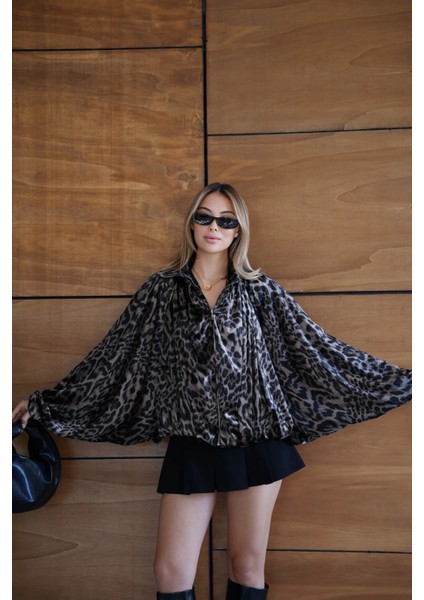 Leopar Desenli Kısa Kürk Ceket indirimleri