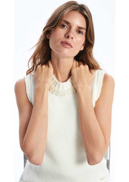 Yeni Sezon Bisiklet Yaka Taşlı Kadın Süveter