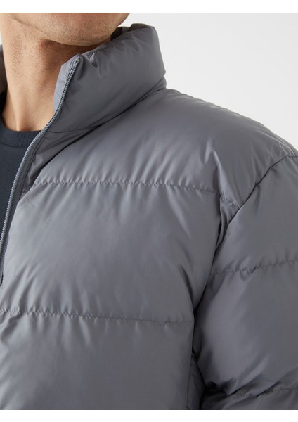 Yeni Sezon Standart Kalıp Dik Yaka Erkek Şişme Mont modelleri