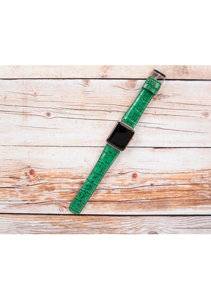 Apple Watch Uyumlu Deri Kordon 42-44-45MM Croco YK04 fırsatları