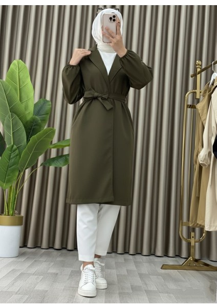Bondit Kumaş Cepli Kuşaklı Kadın Trençkot