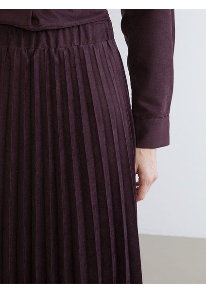 Yeni Sezon Beli Lastikli Süet Görünümlü Pileli Etek modelleri