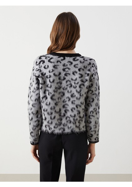 Yeni Sezon Bisiklet Yaka Leopar Desenli Kadın Triko Hırka fırsatları
