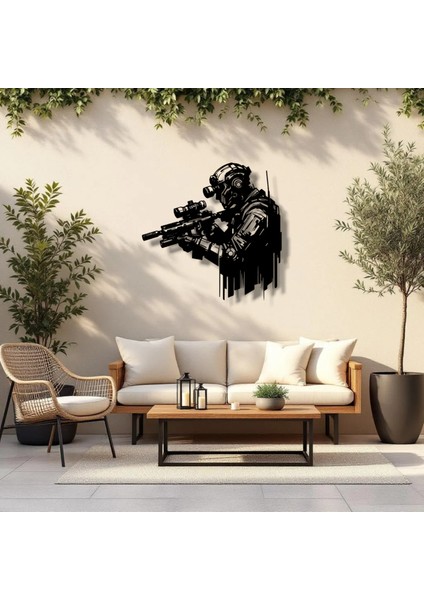 Asker Figürü Metal Duvar Dekoru – Güç, Disiplin ve Cesaretin Sembolü
