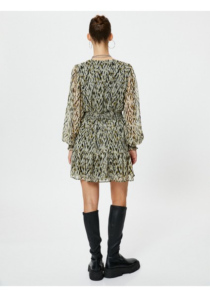 Tül Mini Elbise Kruvaze Yaka Fırfırlı Desenli Uzun Kollu Manşetleri Lastikli fırsatları