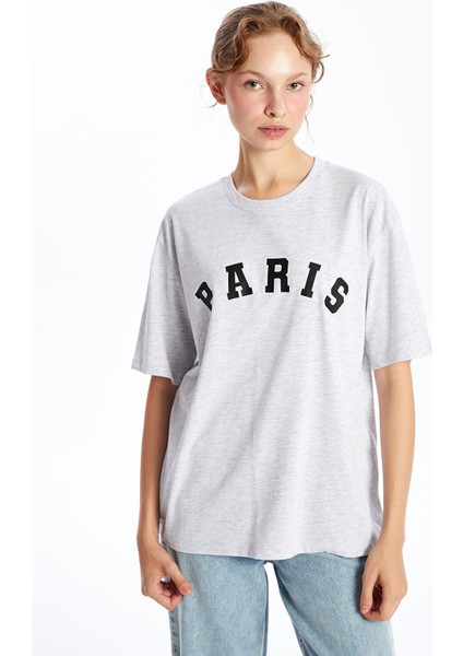 Yeni Sezon Bisiklet Yaka Baskılı Oversize Kadın Tişört