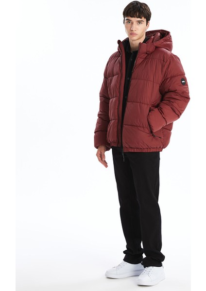 Yeni Sezon Standart Kalıp Kapüşonlu Erkek Şişme Mont fiyatları