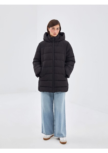 Yeni Sezon Kapüşonlu Düz Oversize Kadın Şişme Mont fiyatları