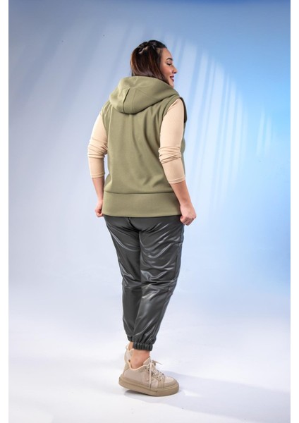 Kadın Büyük Beden Kaşe Yeşil Yelek modelleri