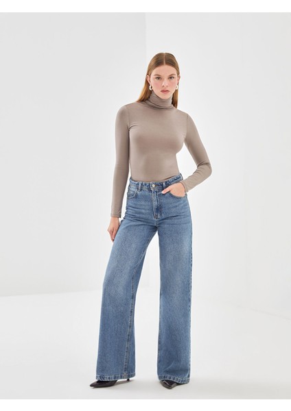 Yeni Sezon Dik Yaka Kadın Body fiyatları