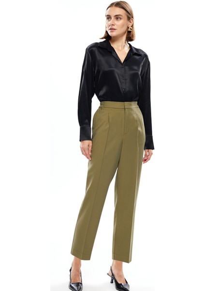 Yeni Sezon Kadın Havuç Kesim Düz Pantolon
