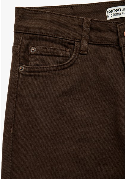 Düğme Detaylı Cepli Yüksek Bel Ispanyol Paça Jean Pantolon - Flare Jeans fırsatları