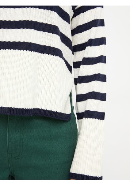 Yeni Sezon Balıkçı Yaka Çizgili Uzun Kollu Kadın Triko Kazak fırsatları