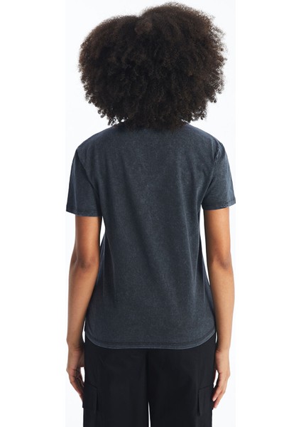 Yeni Sezon Bisiklet Yaka Baskılı Kısa Kollu Kadın Tişört fırsatları