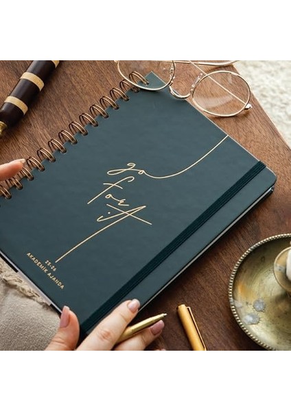 A5 Spiralli 16 Aylık Akademik Ajanda - Koyu Yeşil fiyatları