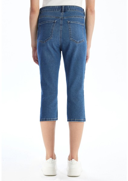 Yeni Sezon Dar Fit Kadın Jean Kapri fırsatları