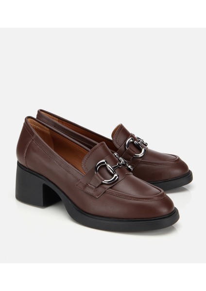 01AYH312800A480 KADIN Deri Kahverengi Tokalı Yüksek Topuklu Klasik Loafer fiyatları