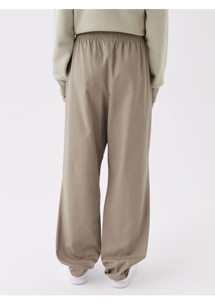 Yeni Sezon Beli Lastikli Rahat Kalıp Kadın Pantolon indirimleri