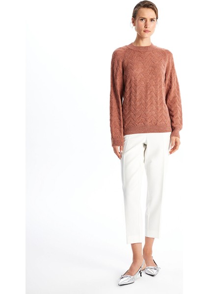 Yeni Sezon Bisiklet Yaka Kendinden Desenli Kadın Triko Kazak fiyatları