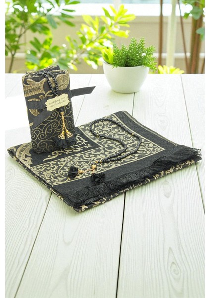 Hediyelik Isme Özel Tesbihli Seccade Seti Siyah fiyatları