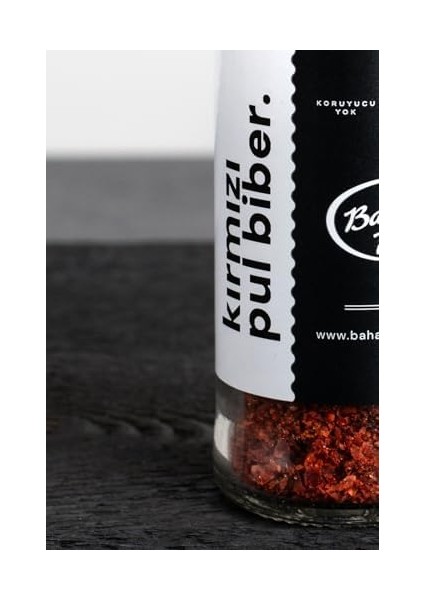 Baharat Dükkanı Tatlı Pul Biber 45GR Cam modelleri