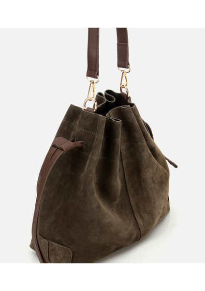 03CAH316270A880 KADIN Süet Deri Haki Bucket Omuz Çantası indirimleri