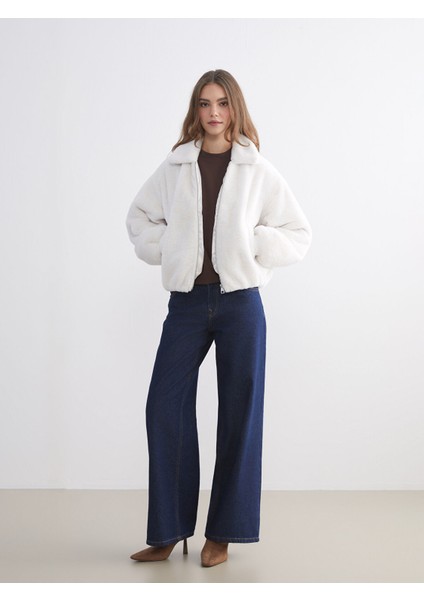 Yeni Sezon Gömlek Yaka Oversize Kadın Pelüş Mont fiyatları