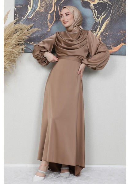 Kuyruklu Degaje Elbise Sütlükahve