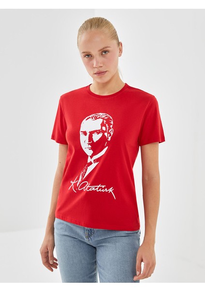 Yeni Sezon Bisiklet Yaka Atatürk Temalı Kadın Tişört