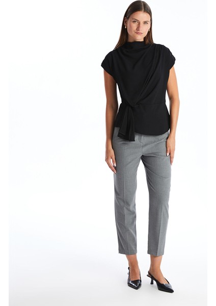 Yeni Sezon Dökümlü Yaka Kadın Bluz fiyatları