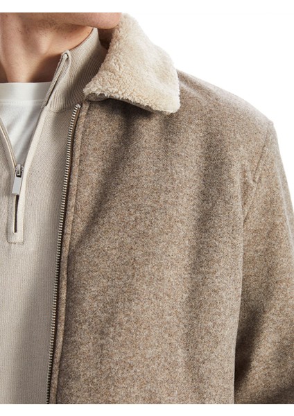 Yeni Sezon Standart Kalıp Gömlek Yaka Erkek Kaşe Mont fırsatları