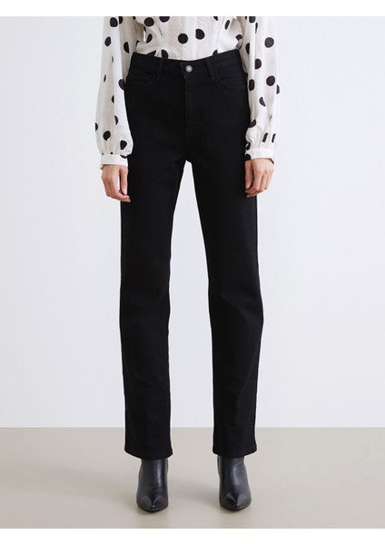 Yeni Sezon Straight Fit Kadın Jean Pantolon fiyatları