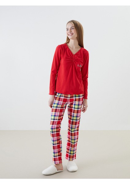 Yeni Sezon V Yaka Yılbaşı Temalı Kadın Pijama Takımı