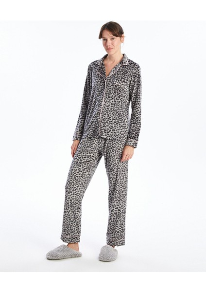 Yeni Sezon Gömlek Yaka Leopar Desenli Kadın Pijama Takımı