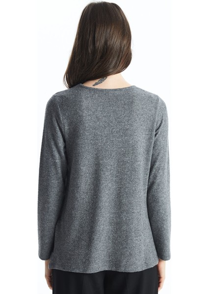 Yeni Sezon Bisiklet Yaka Nakışlı Kadın Bluz indirimleri