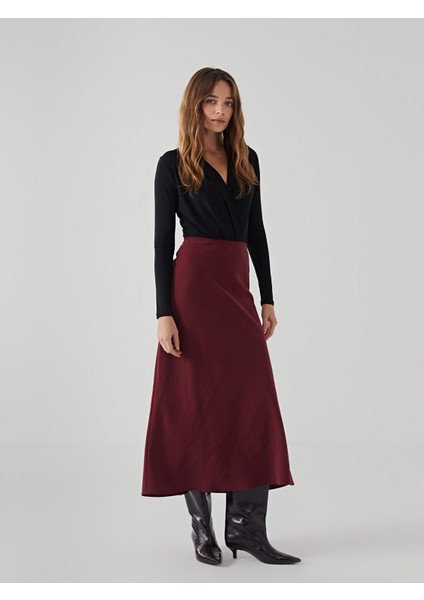 Yeni Sezon Standart Fit Kadın Etek fiyatları