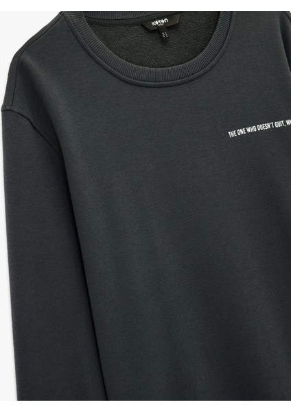 Regular Fit Uzun Kollu Basic Bisiklet Yaka Baskılı Sweatshirt modelleri