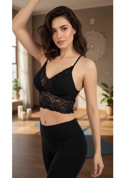 Ince Askılı Dantelli Arkası Çapraz Arkadan Kopçalı Bralet Büstiyer