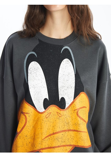 Yeni Sezon Bisiklet Yaka Daffy Duck Baskılı Oversize Kadın Sweatshirt modelleri