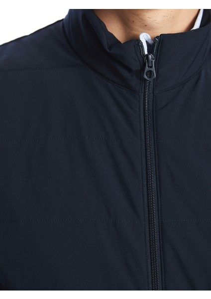 Yeni Sezon Standart Kalıp Dik Yaka Erkek Mont modelleri