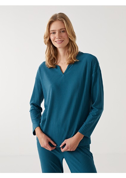 Yeni Sezon Kaçık Yaka Dokulu Kadın Pijama Takımı indirimleri