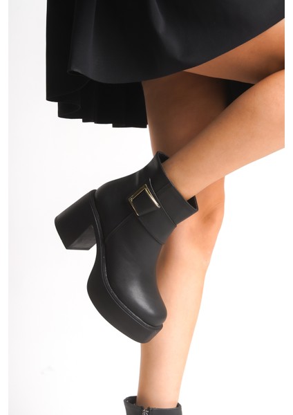 Yandan Fermuarlı Toka Detaylı Rahat Yüksek Topuklu Kadın Bot fiyatları