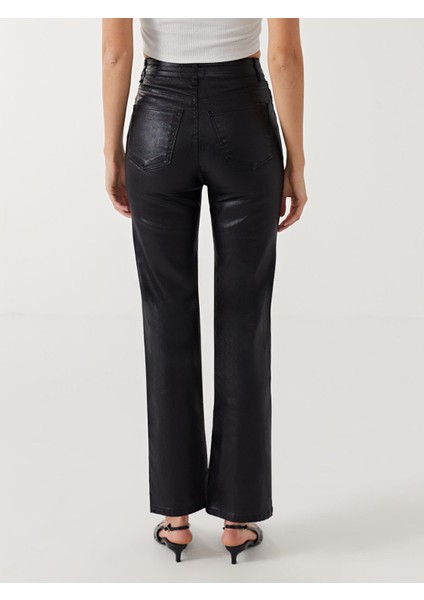 Yeni Sezon Deri Görünümlü Kadın Pantolon fırsatları