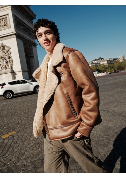 Yeni Sezon Slim Fit Biker Yaka Erkek Deri Görünümlü Mont