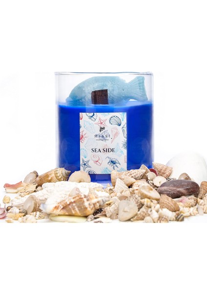 Büyük Üfleme Cam Balık Dekorlu Saks Mavisi Breeze Kokulu Vegan Mum (380 Gr)