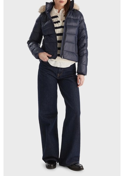 Kapitoneli Slim Fit Çıkarılabilir Kapüşonlu Su Itici Şişme Parlak Mont Bayan Mont WW0WW47354 C1G fiyatları