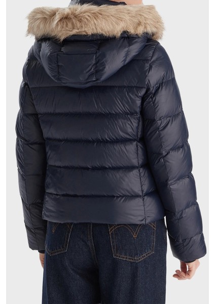 Kapitoneli Slim Fit Çıkarılabilir Kapüşonlu Su Itici Şişme Parlak Mont Bayan Mont WW0WW47354 C1G modelleri