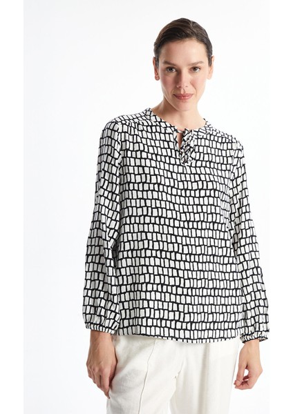 Yeni Sezon Bağlamalı Yaka Desenli Uzun Kollu Kadın Bluz